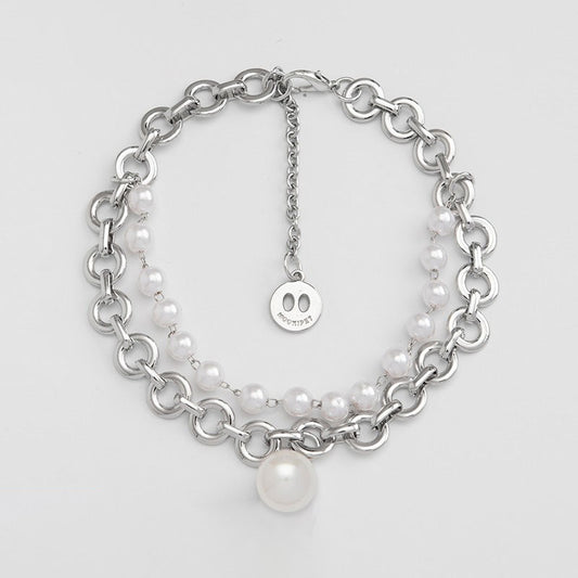 Lucky bead necklace