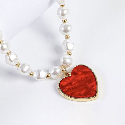 Heart pearl necklace